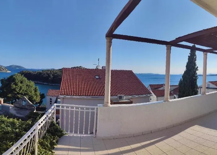 Helena Appartement Tribalj