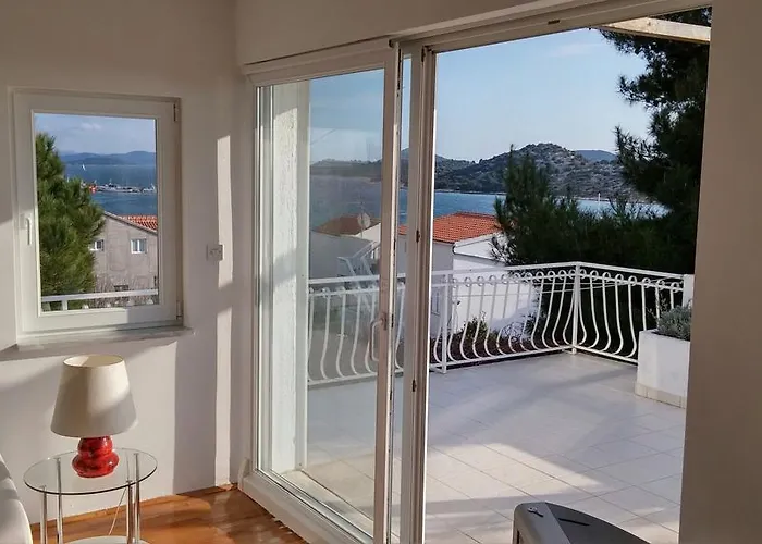 Appartement Helena Tribalj